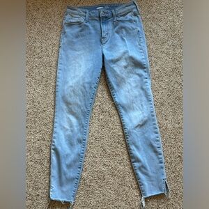 Women’s Old Navy Jeans - Rockstar Super Skinny - size 6